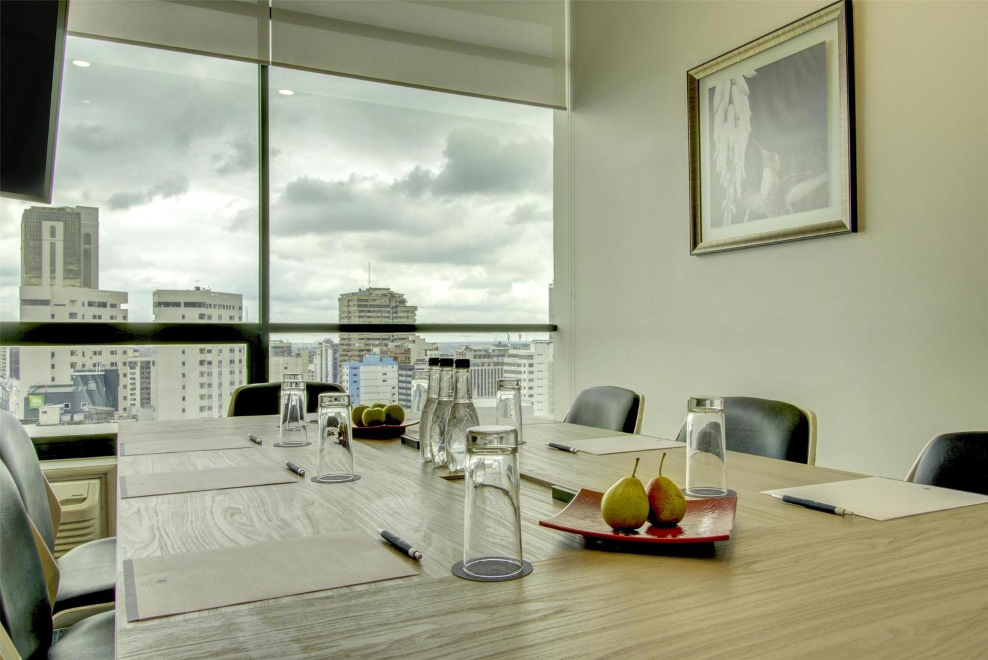 Doubletree By Hilton Guayaquil Hotel Exterior photo